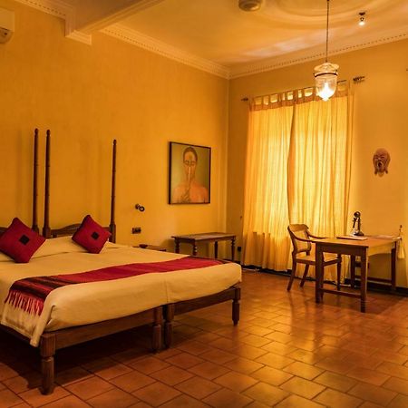 Old Harbour Hotel Kochi Dış mekan fotoğraf