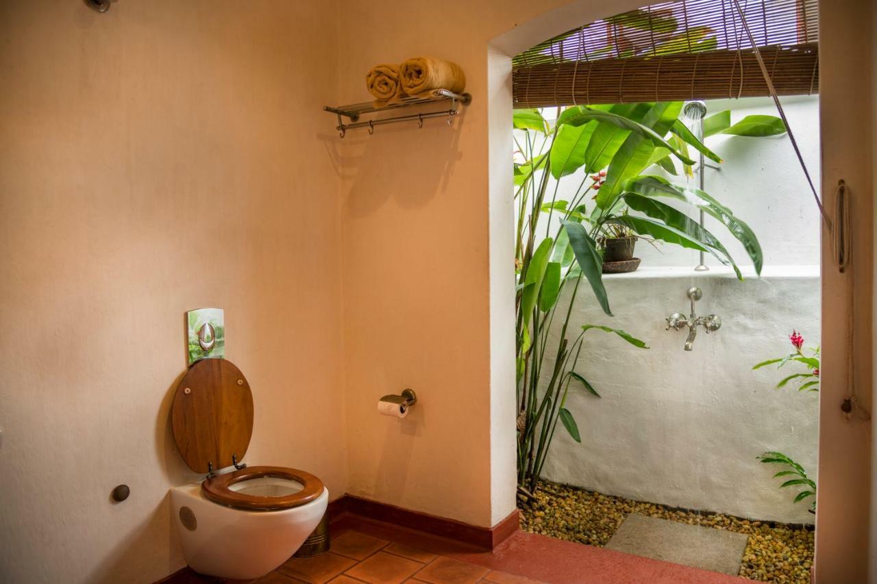 Old Harbour Hotel Kochi Dış mekan fotoğraf